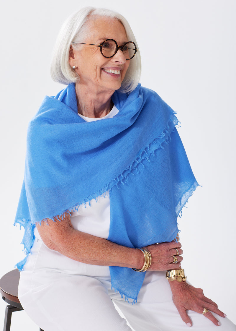 The Lightweight Cashmere Scarf