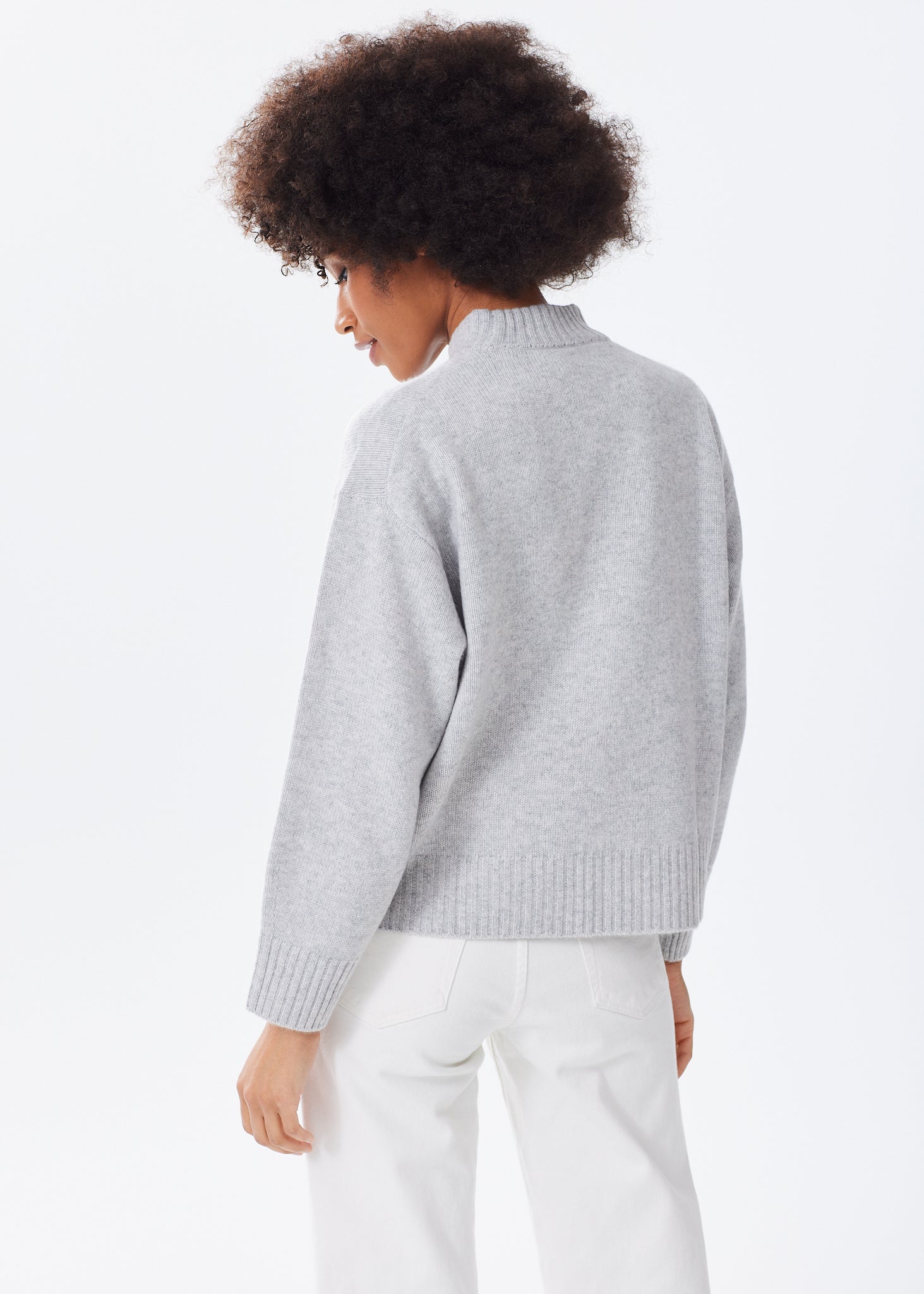 Women's Oversized Cashmere Crewneck Sweater – Alice Walk Women's Oversized Cashmere Crewneck Sweater – Alice Walk