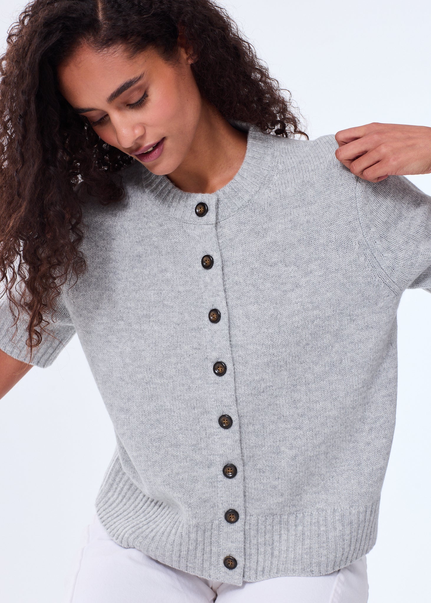 The Short Sleeve Cardigan – Alice Walk