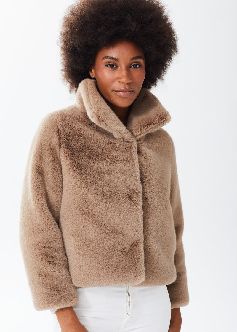 TIMEMEANS Women Faux Fur Soft Fur Coat Jacket Fluffy Winter Waistcoat  Outerwear at Amazon Women's Coats Shop