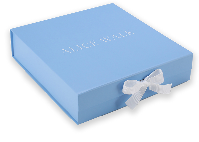 Alice Walk Gift Box