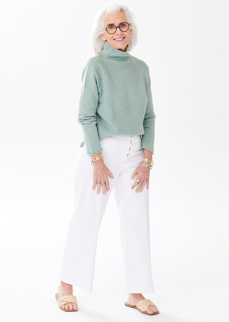 The Cashmere Mock Neck